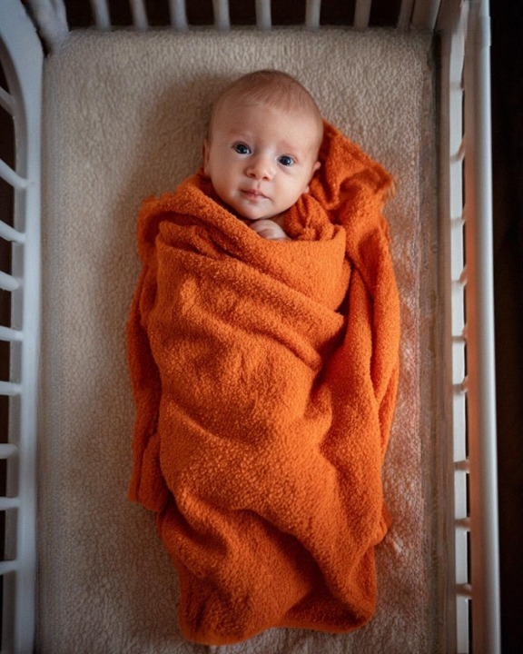 I Was My Sister’s Surrogate — When They Saw the Baby, They Couldn’t Believe It