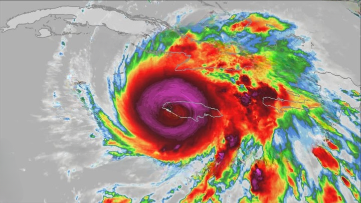 BREAKING: Massive Hurricane Melissa Strengthens to Category 5 — Urgent Warnings Issued